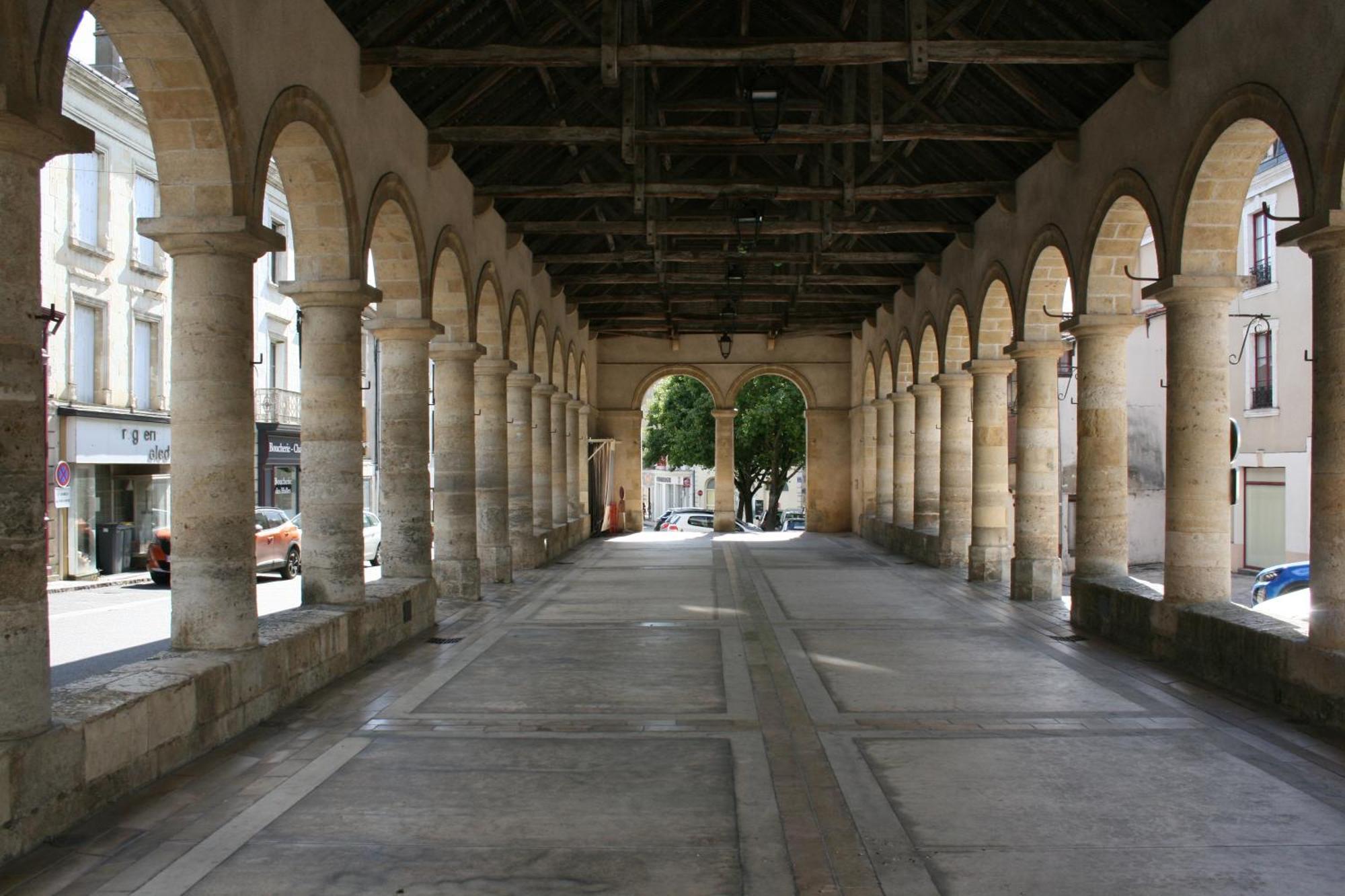 Les Nuits D'Aldearde Appartement Airvault Buitenkant foto